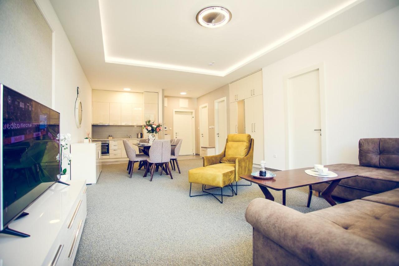 Apartmani Sl Luxury Banja Luka Eksteriør billede