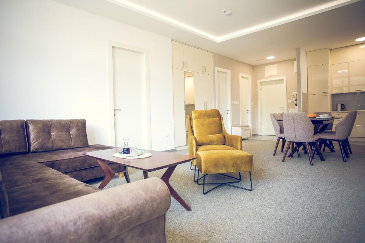 Apartmani Sl Luxury Banja Luka Eksteriør billede
