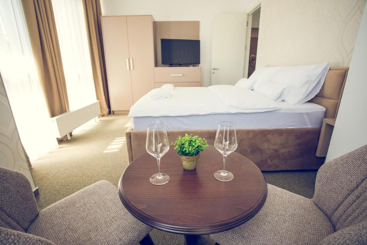 Apartmani Sl Luxury Banja Luka Eksteriør billede